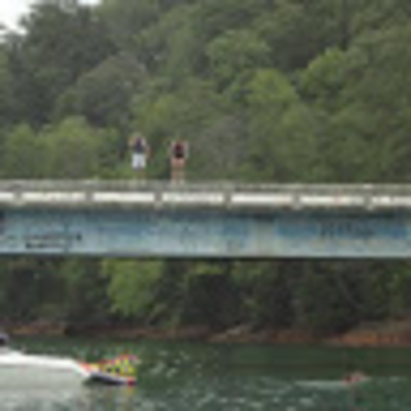 Meet your Posher, Stefanie - Picture 1 of 1